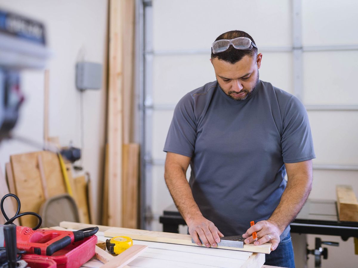 Garage_iStock_924349026